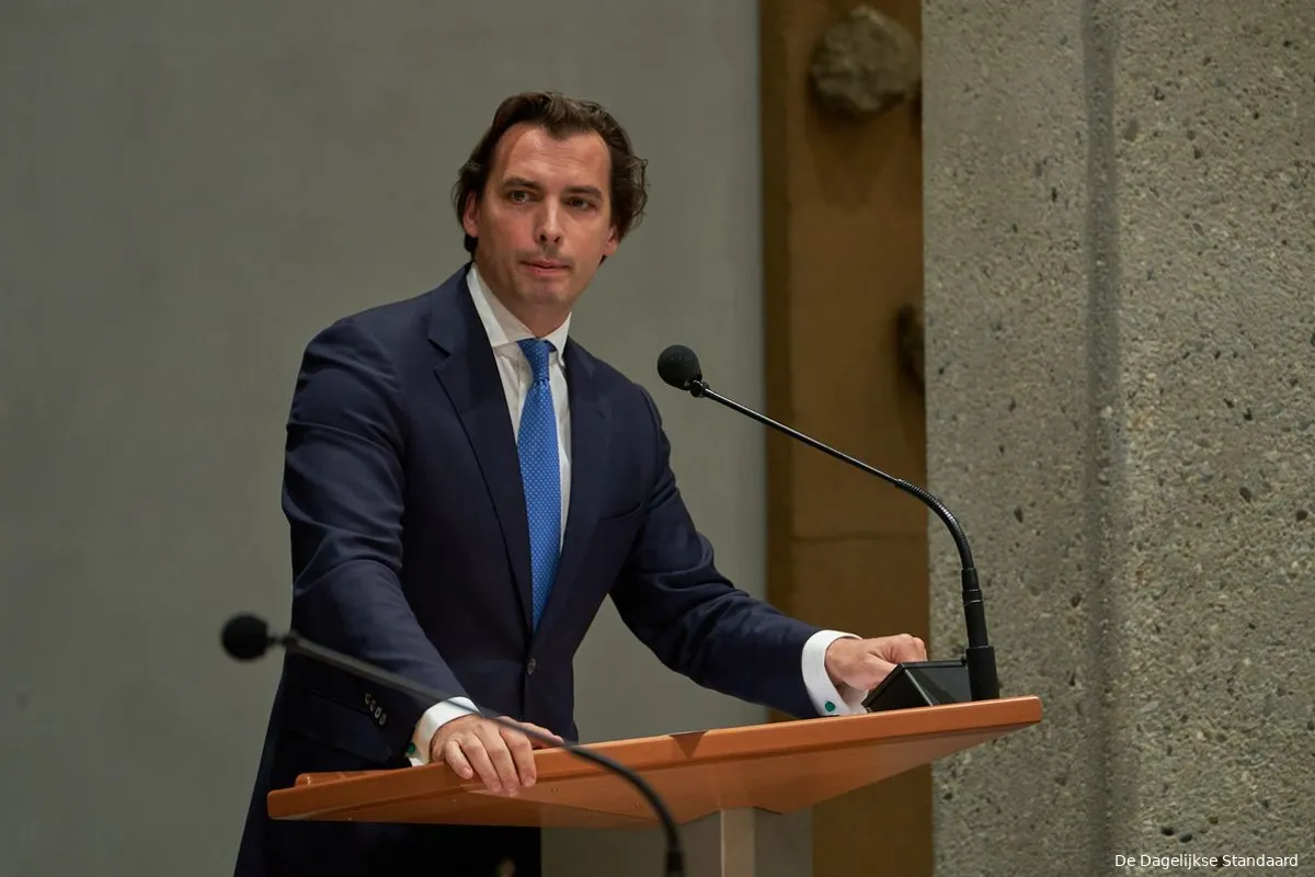 Undemocratic House talks emphatically Wednesday about FVD party ban