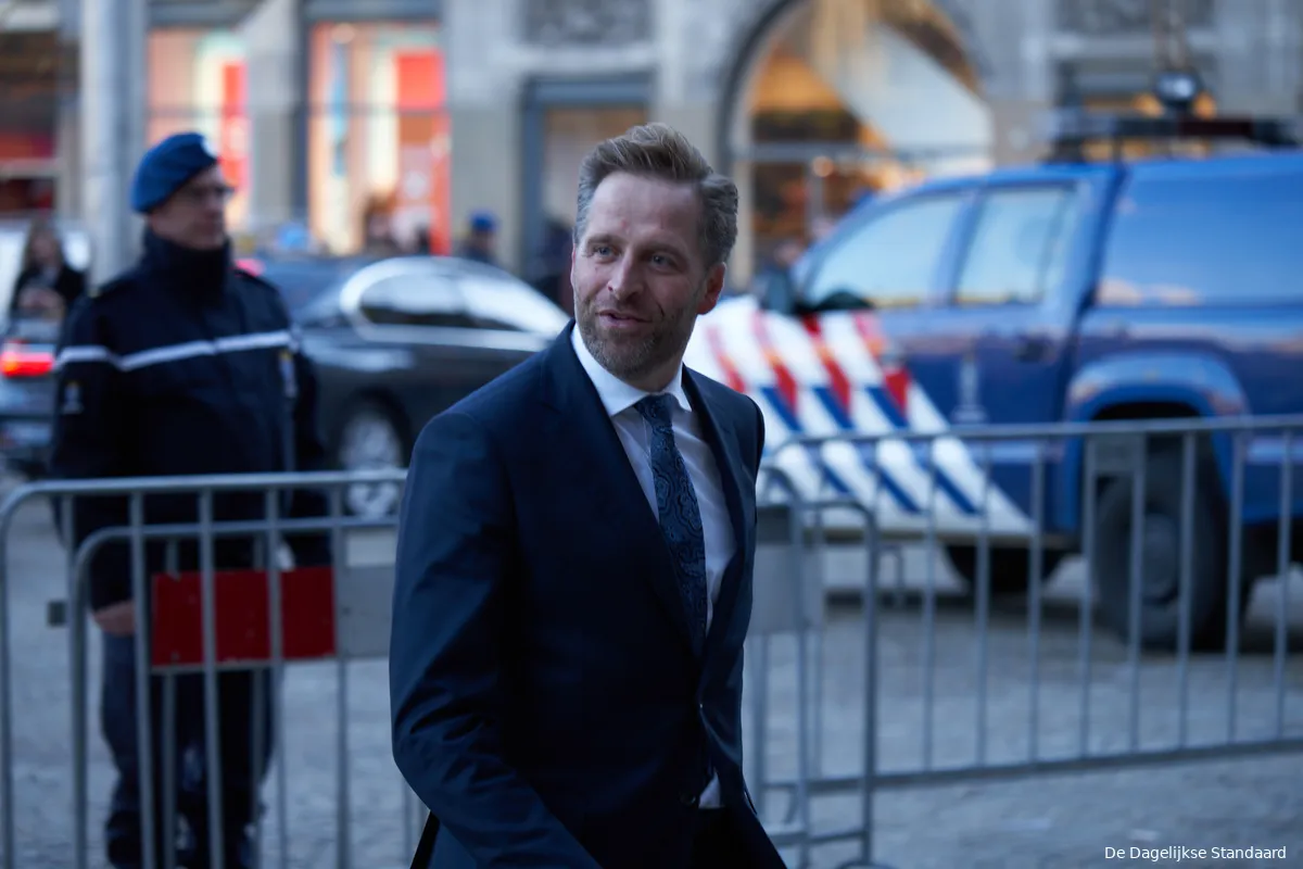 Anger over Minister Hugo de Jonge's (CDA) totalitarian bill: Homes no longer free to sell