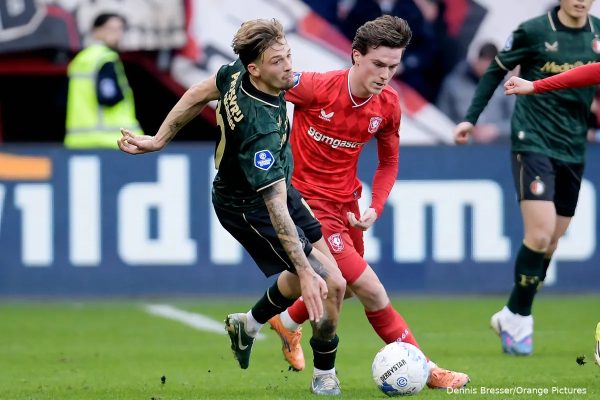 luciano-valente-daan-rots-twente-feyenoord-2026
