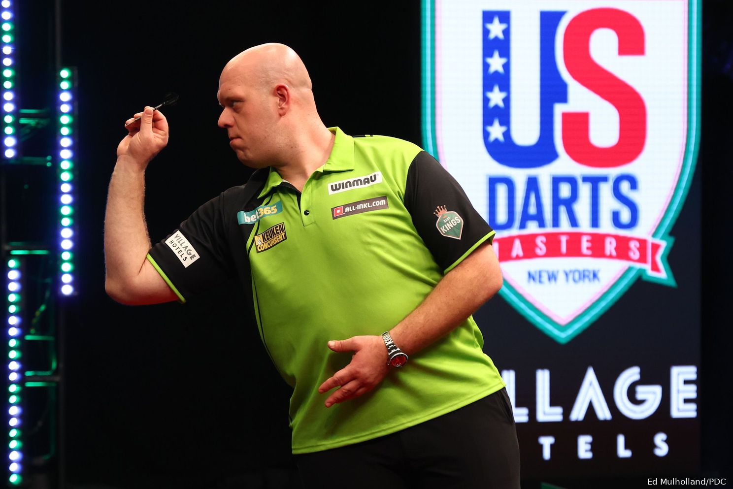 Luke Littler obliterates Matt Campbell in under 10 minutes as Jeff Smith stuns Michael Smith at US Darts Masters