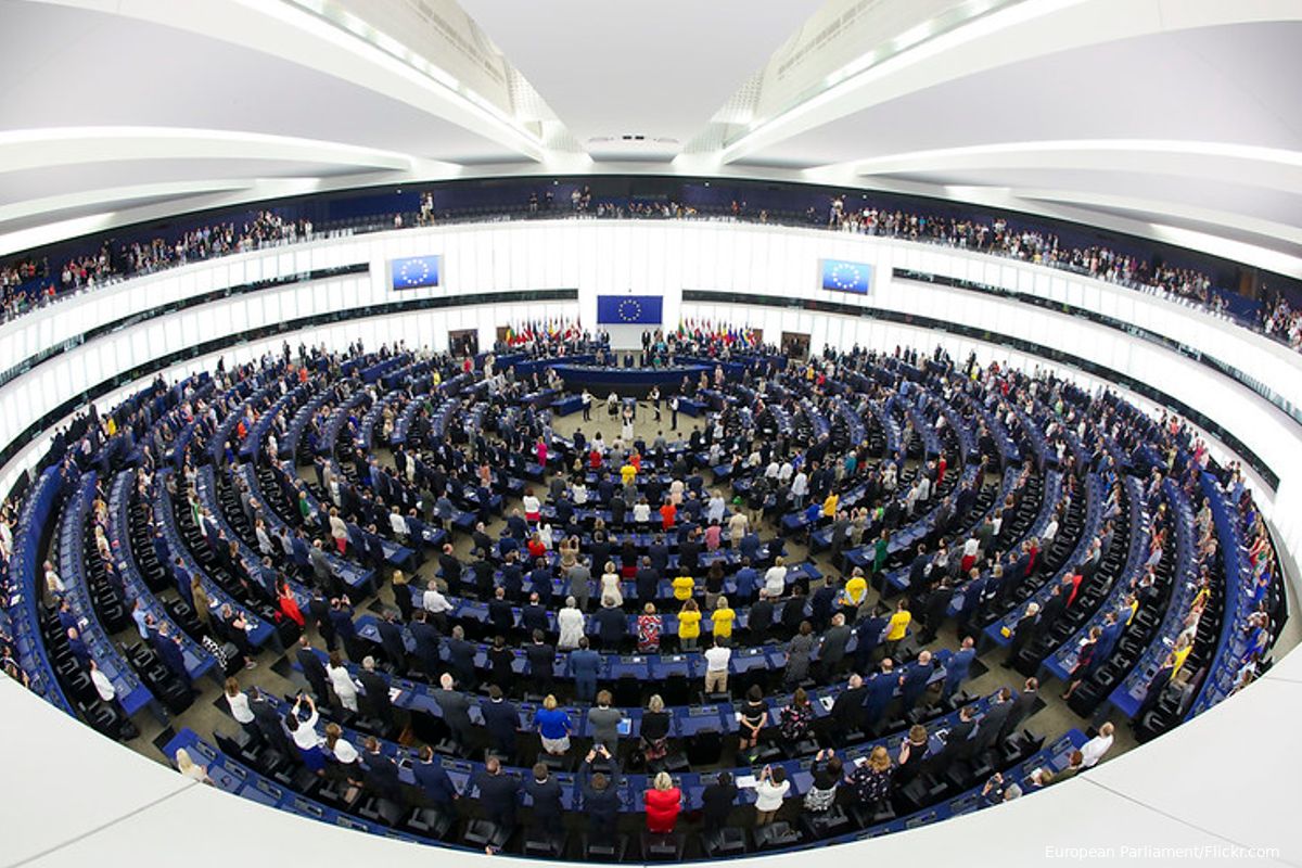 Woede om Rupsje Nooitgenoeg, het Europees Parlement