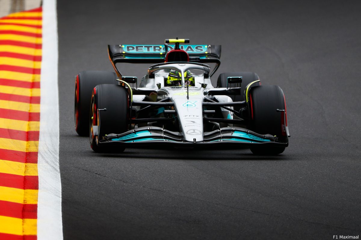 Mercedes zag zware impact voor Hamilton: 'Hij kreeg een klap van 45G te verwerken'