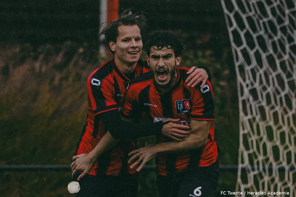 ilias-el-bouchibti-jort-ribbers-close-juichen-fc-twente-heracles-onder-21-willem-ii-2025-2026