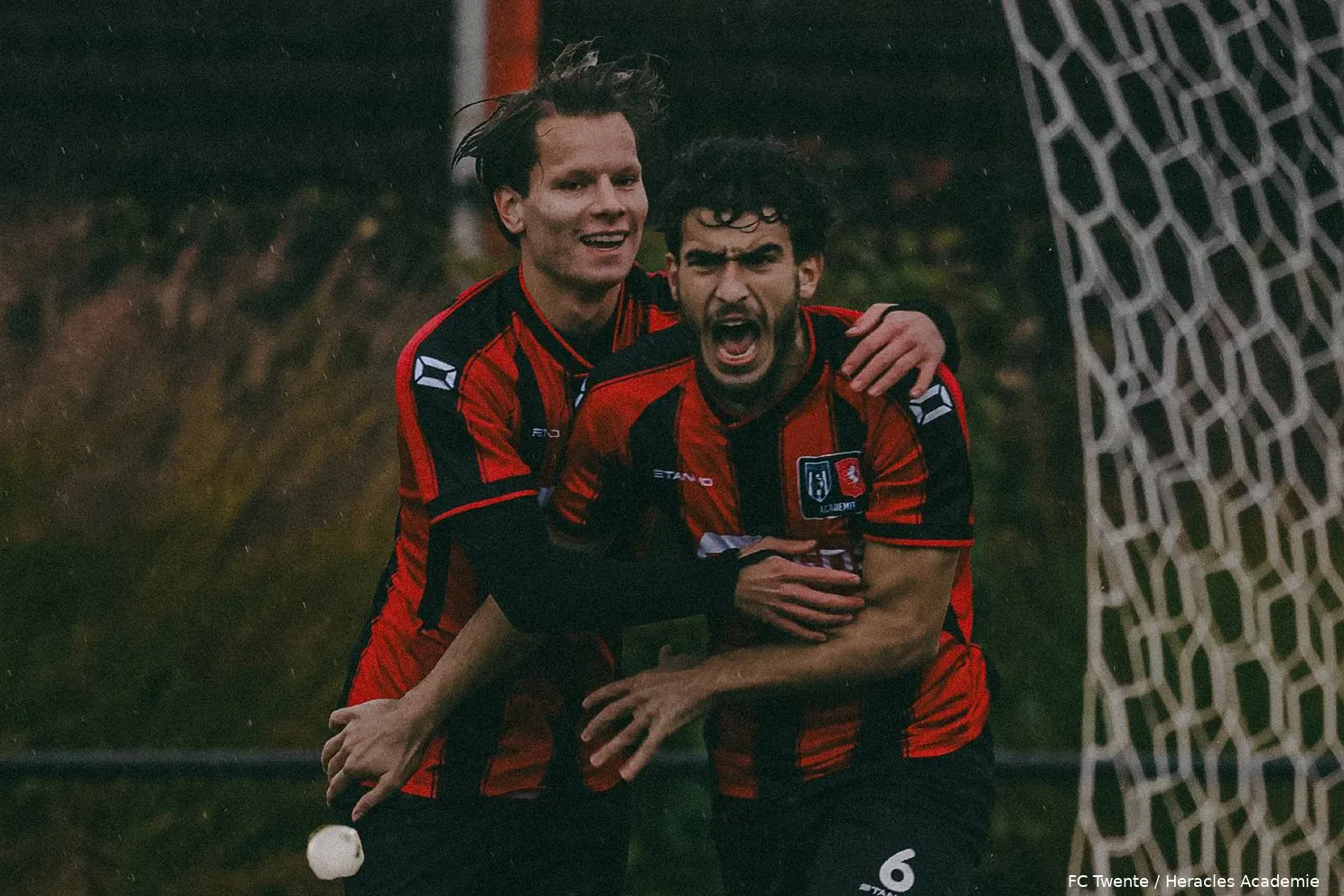 ilias-el-bouchibti-jort-ribbers-close-juichen-fc-twente-heracles-onder-21-willem-ii-2025-2026