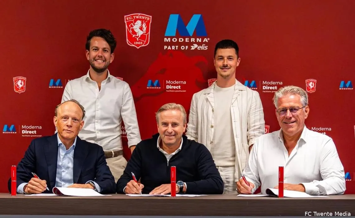 moderna-sponsor-fc-twente-2025-tekenmoment