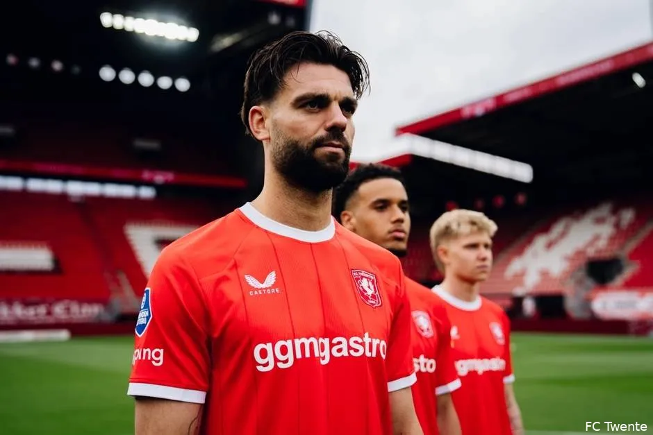 Thuisshirt-2026-2027-FC-Twente-Pröpper
