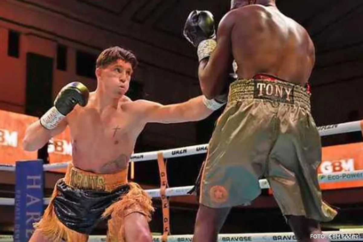 Snelle Jelle! Boksheld Gradus Kraus sloopt ongeslagen tegenstander in recordtijd