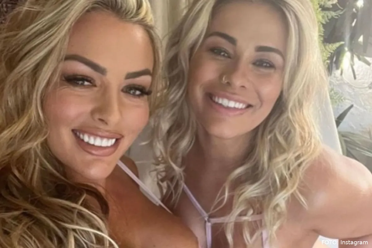 Paige VanZant en Mandy Rose trekken alles uit voor sexy foto's! 'Misschien wel het beste ooit'