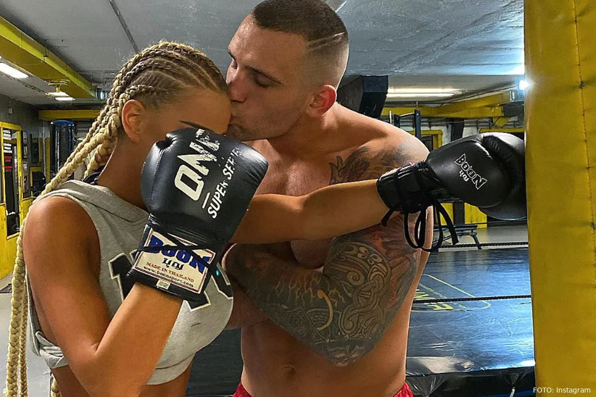 Glory Kickbokser Antonio Plazibat vindt troost bij bloedmooie vriendin! 'komt belofte na'