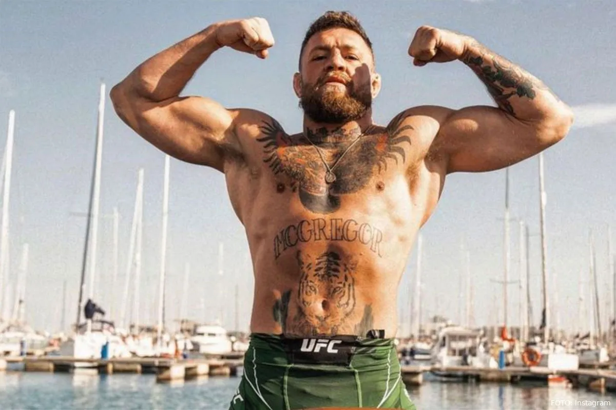 UFC stopt dopingtests: Conor McGregor oorzaak? 'Volgepompt de vechtkooi in'