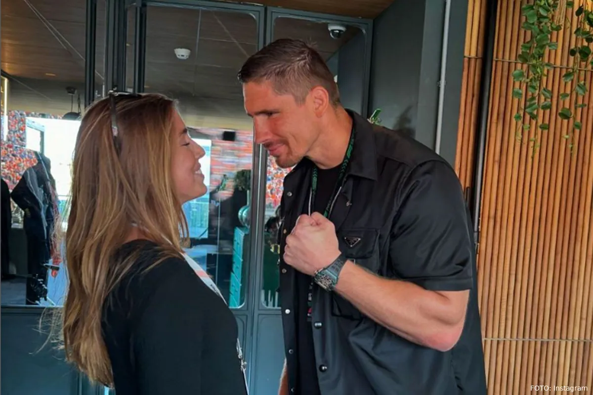 Koninklijke knockout: Rico Verhoeven verliest van Prinses Alexia