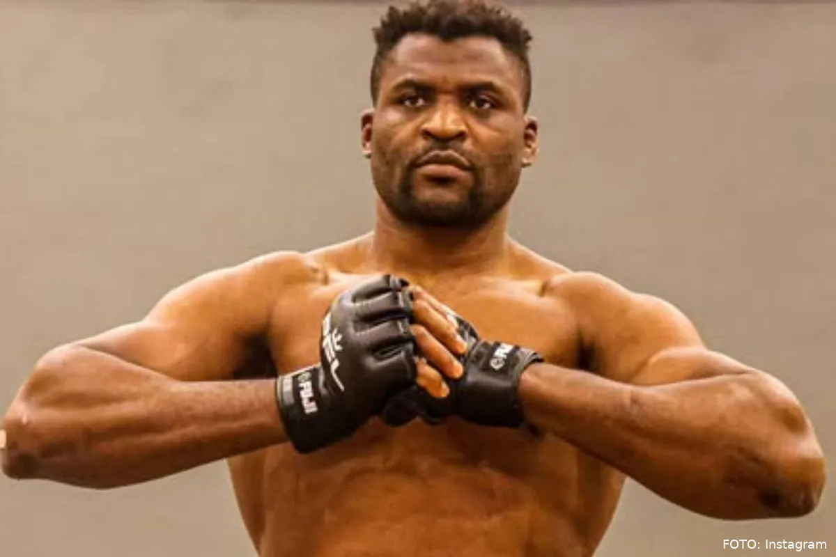 Francis Ngannou opent aanval op UFC na breuk: “Kijk wat ze doen sinds ik weg ben”