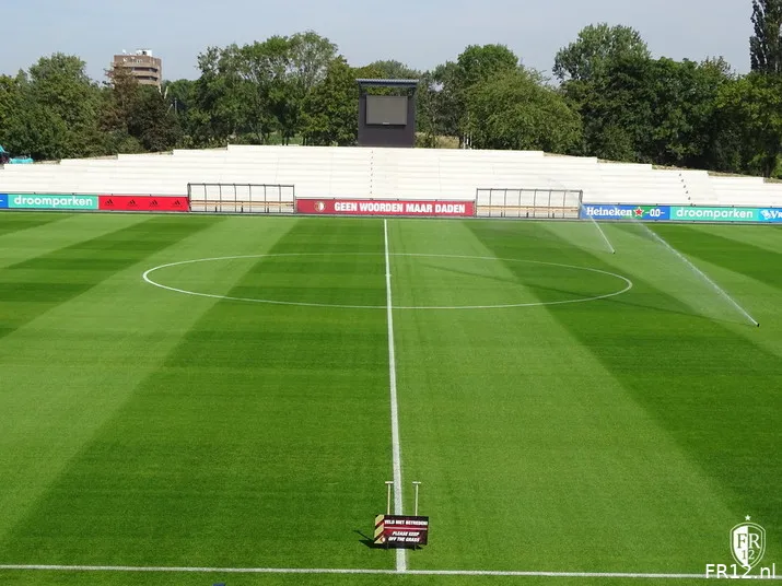 Broers Oulad m'Hand vertrekken bij Feyenoord