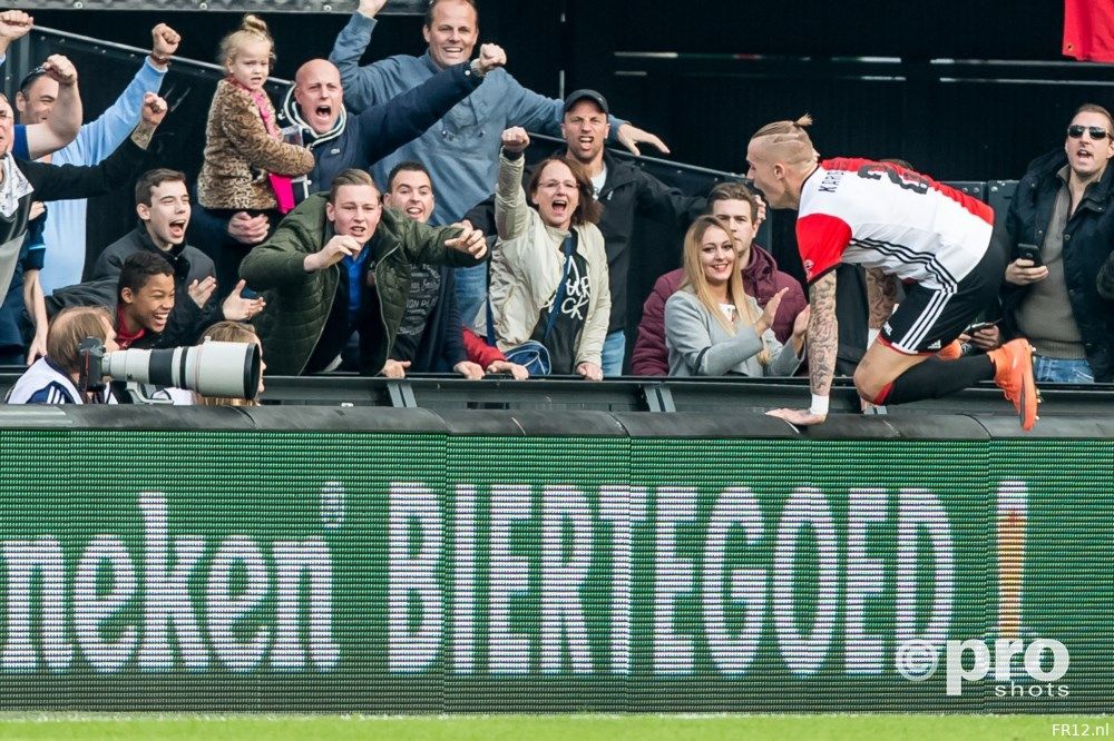 ''Karsdorp voegde aanvallend niets toe aan Feyenoord''