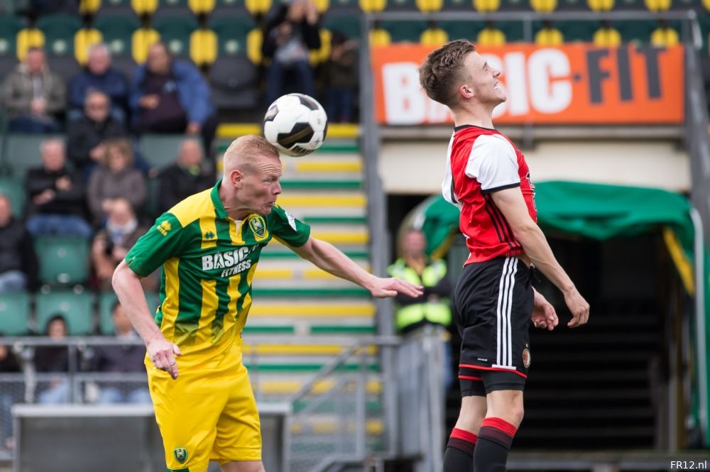 Vente redt een punt voor Feyenoord 2 tegen ADO Den Haag