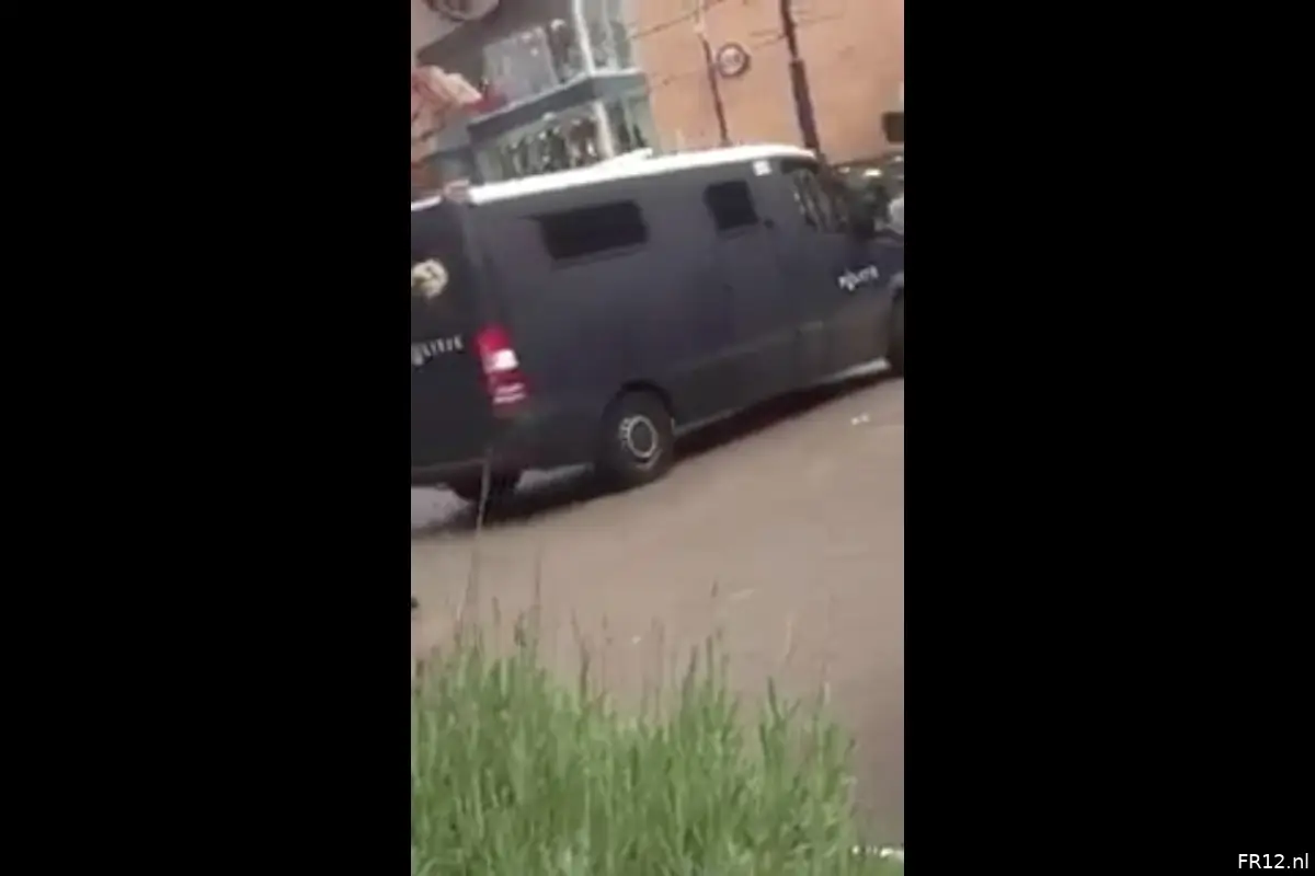 Politie over aanrijding: ''Bleef bewust voor bus staan''