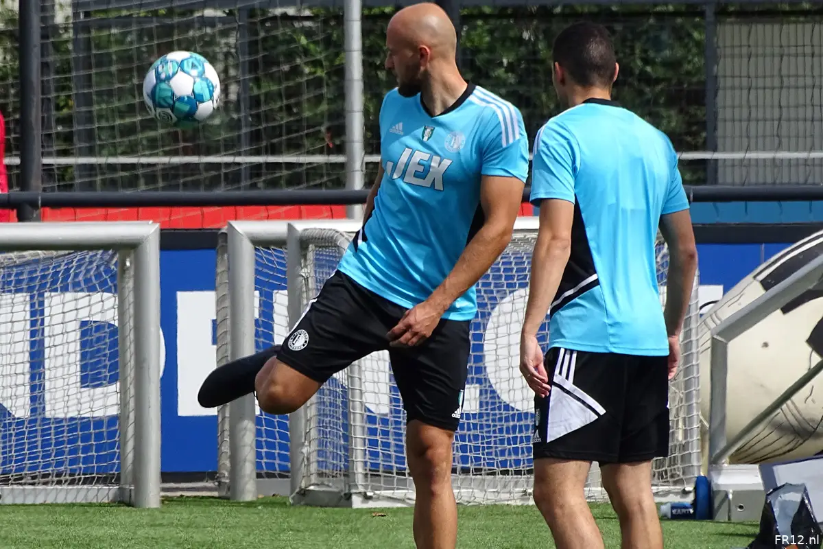 Feyenoord traint twee keer openbaar in aanloop naar RKC-uit