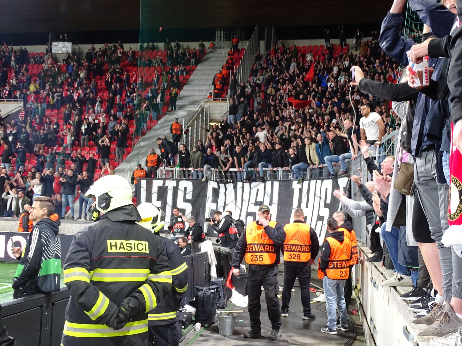 Fotoverslag Sk Slavia Praag - Feyenoord online