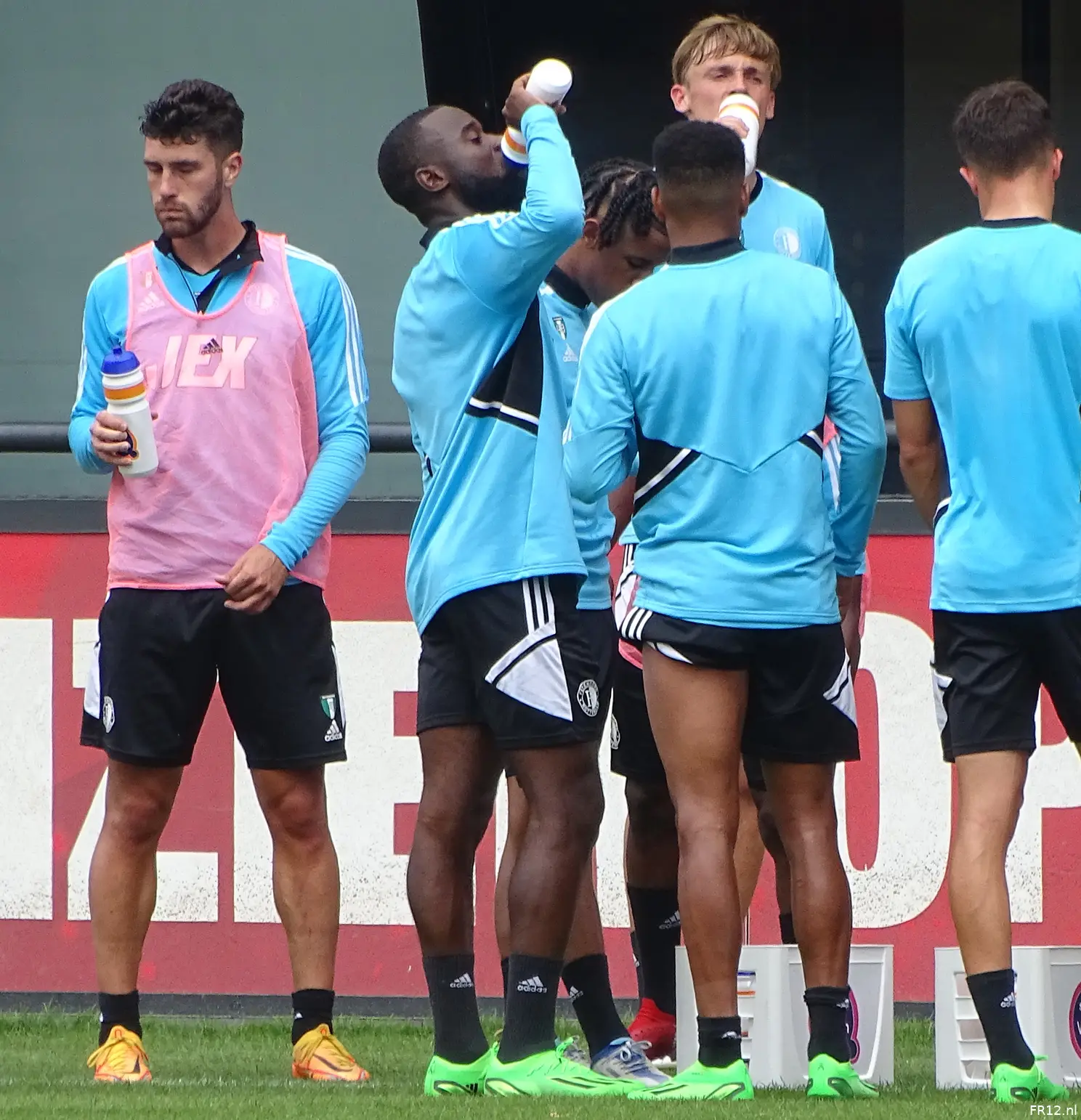 Fotoverslag openbare training Feyenoord online