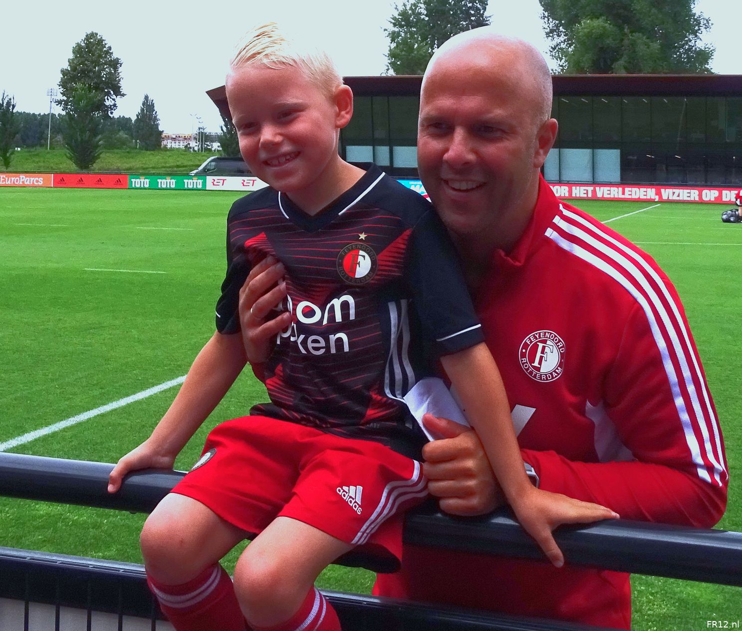 Fotoverslag openbare training Feyenoord online