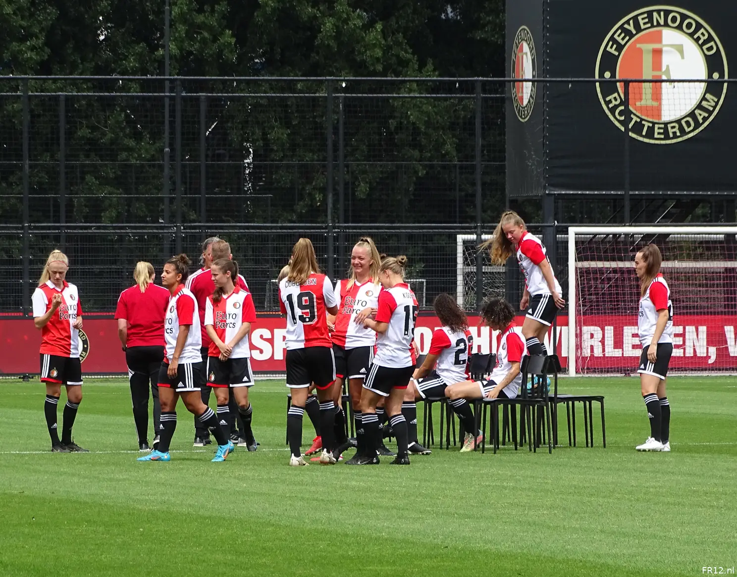 Fotoverslag openbare training Feyenoord online