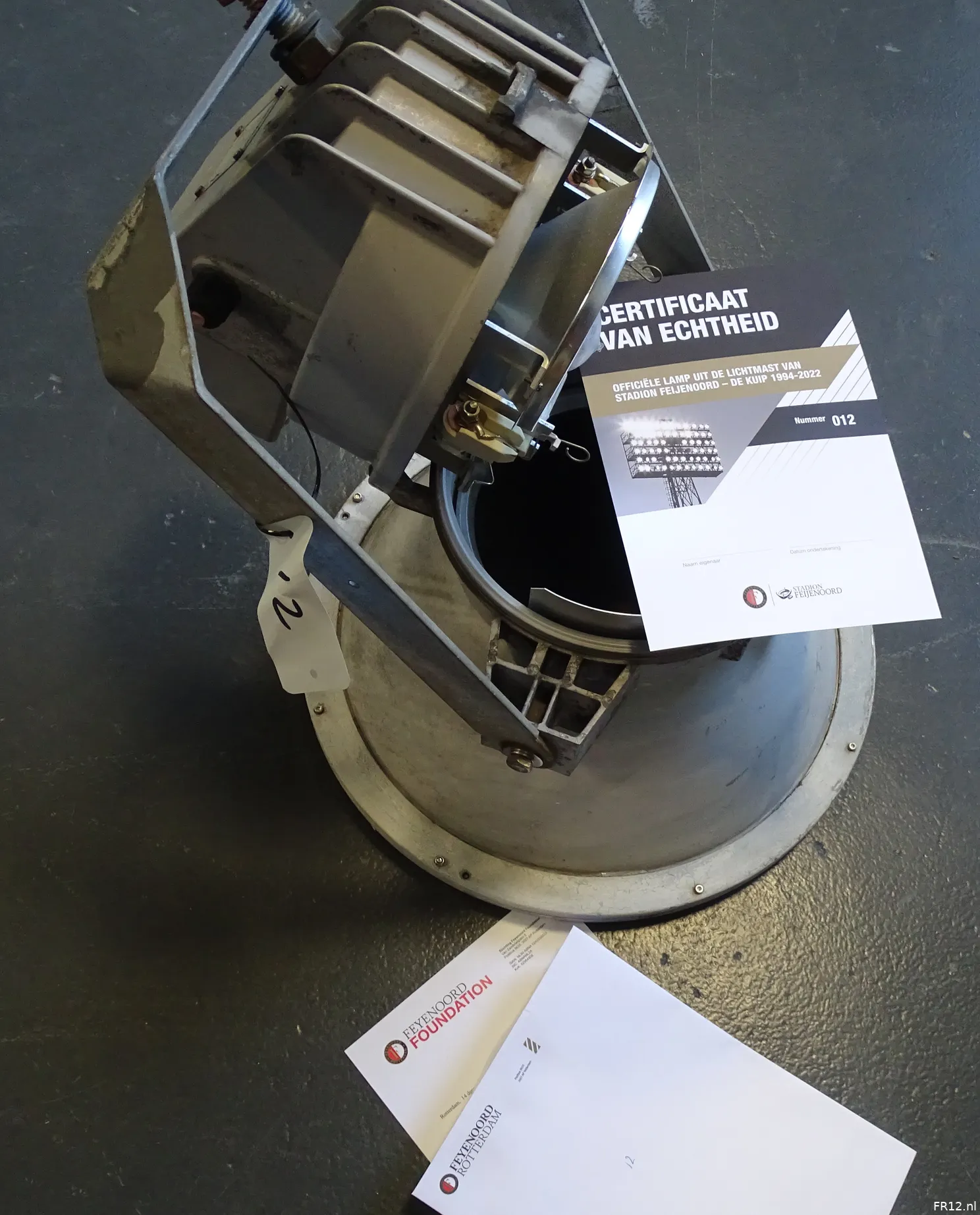 De duizend lampen van het Feijenoord-stadion (foto's)