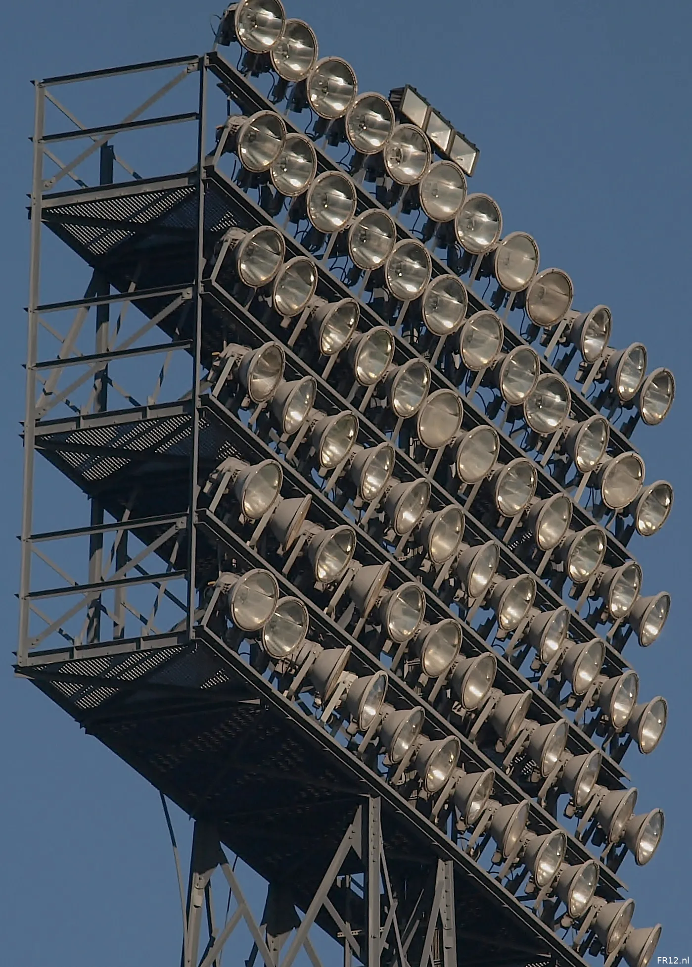 De duizend lampen van het Feijenoord-stadion (foto's)