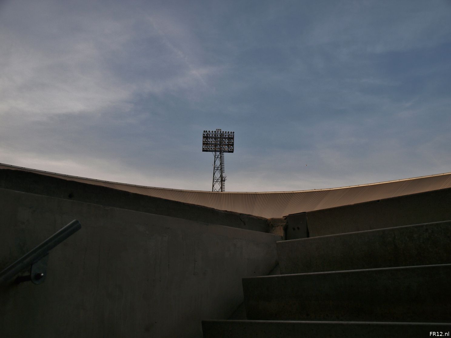 De duizend lampen van het Feijenoord-stadion (foto's)