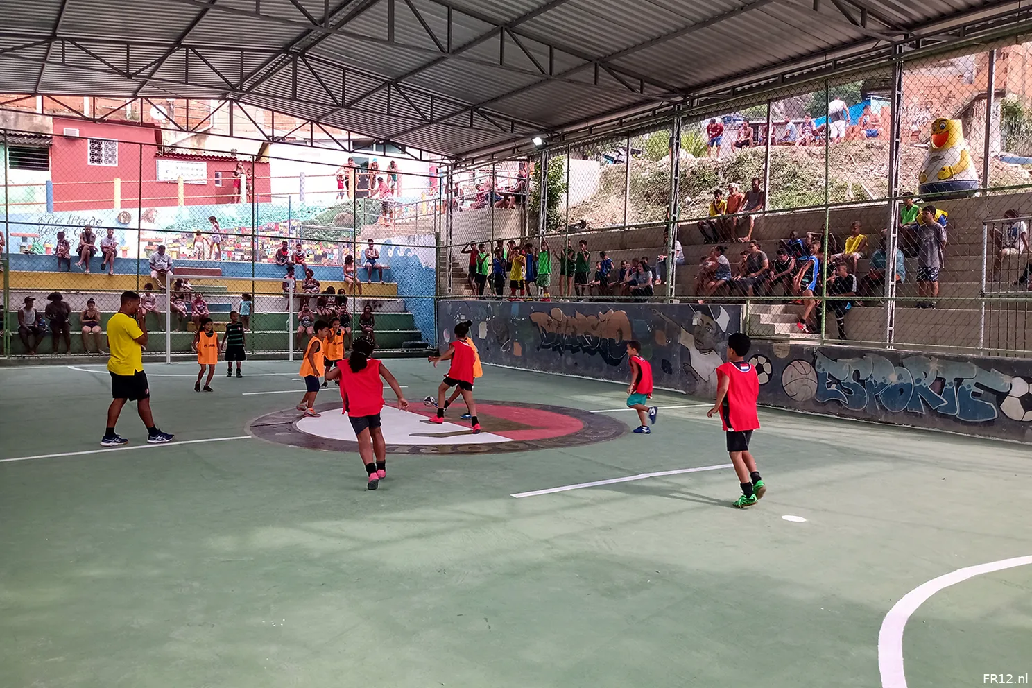 Het bijzondere verhaal achter een Feyenoord Sportclub midden in Rio de Janeiro