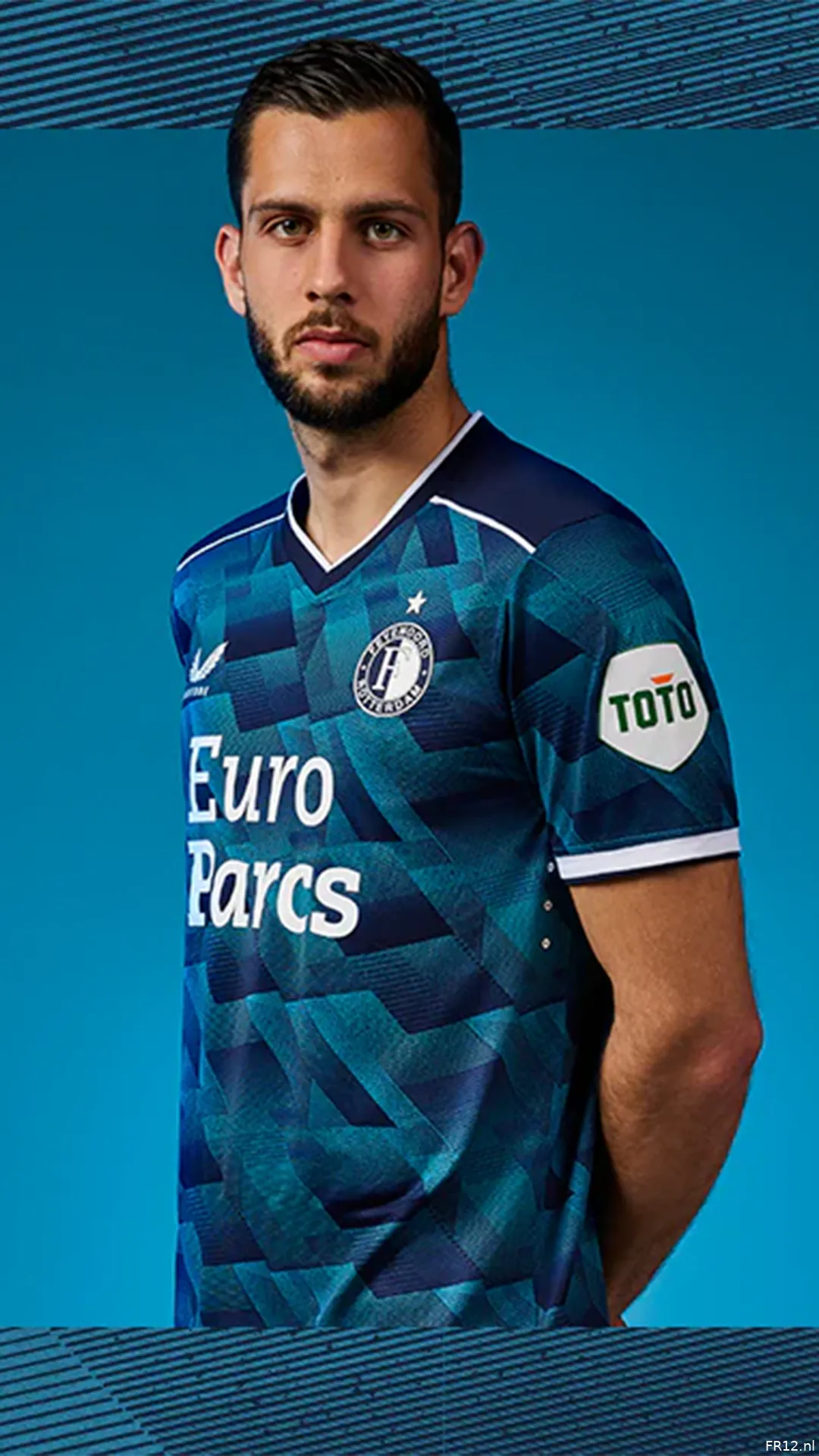 FOTO: Dit is het nieuwe uitshirt van Feyenoord