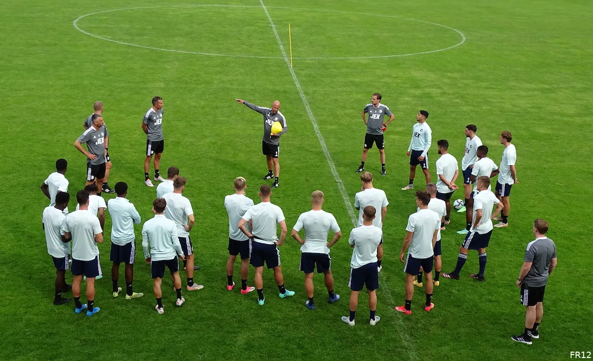 Selectie Feyenoord geniet van trainingskamp Oostenrijk (video)
