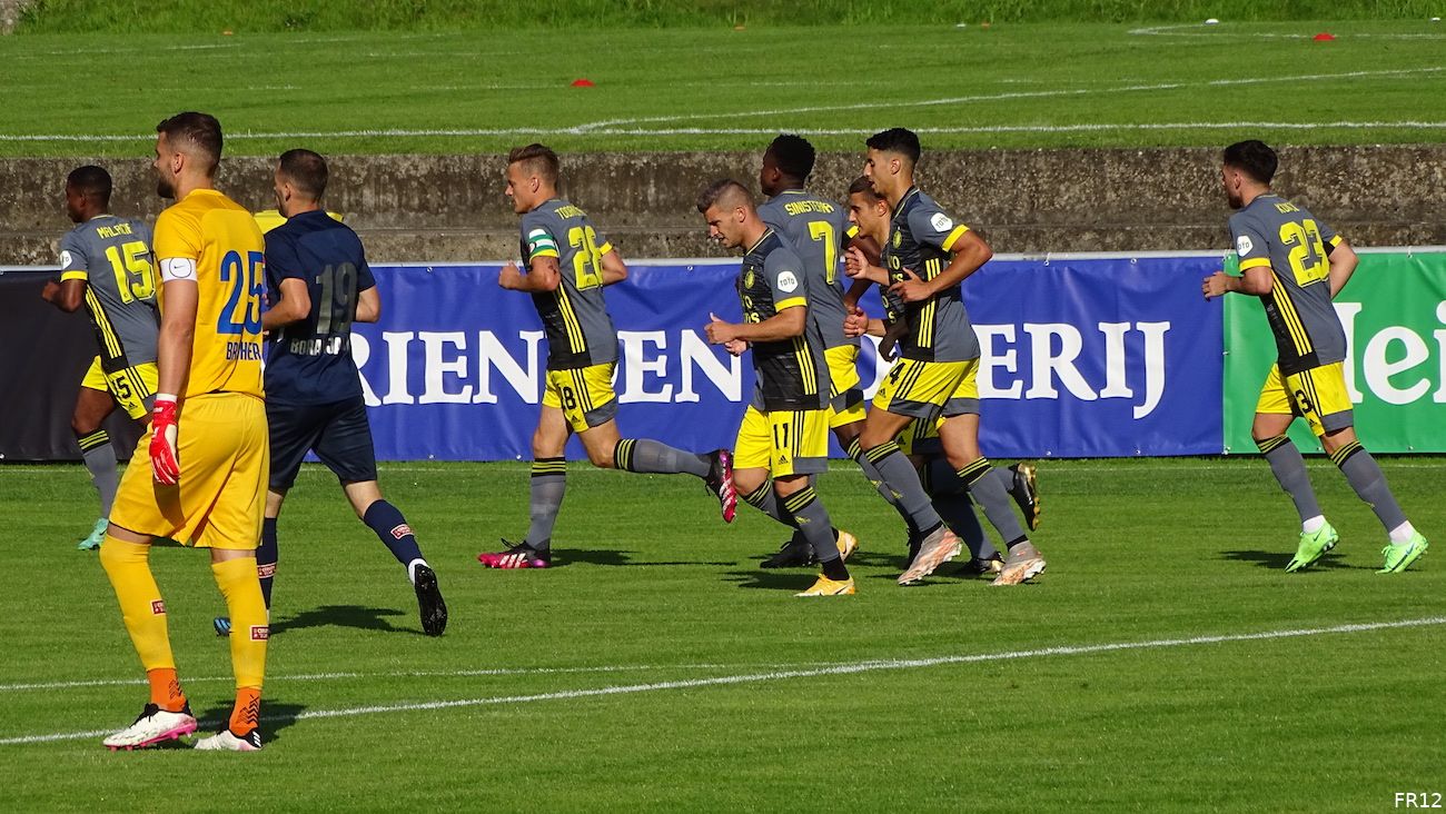 Fotoverslag Feyenoord - FC Zürich online