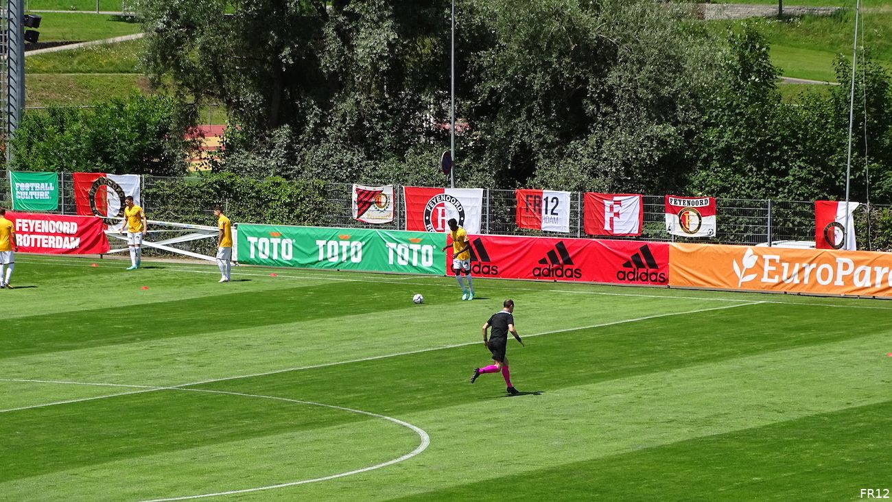Fotoverslag oefenwedstrijd Young Boys - Feyenoord online