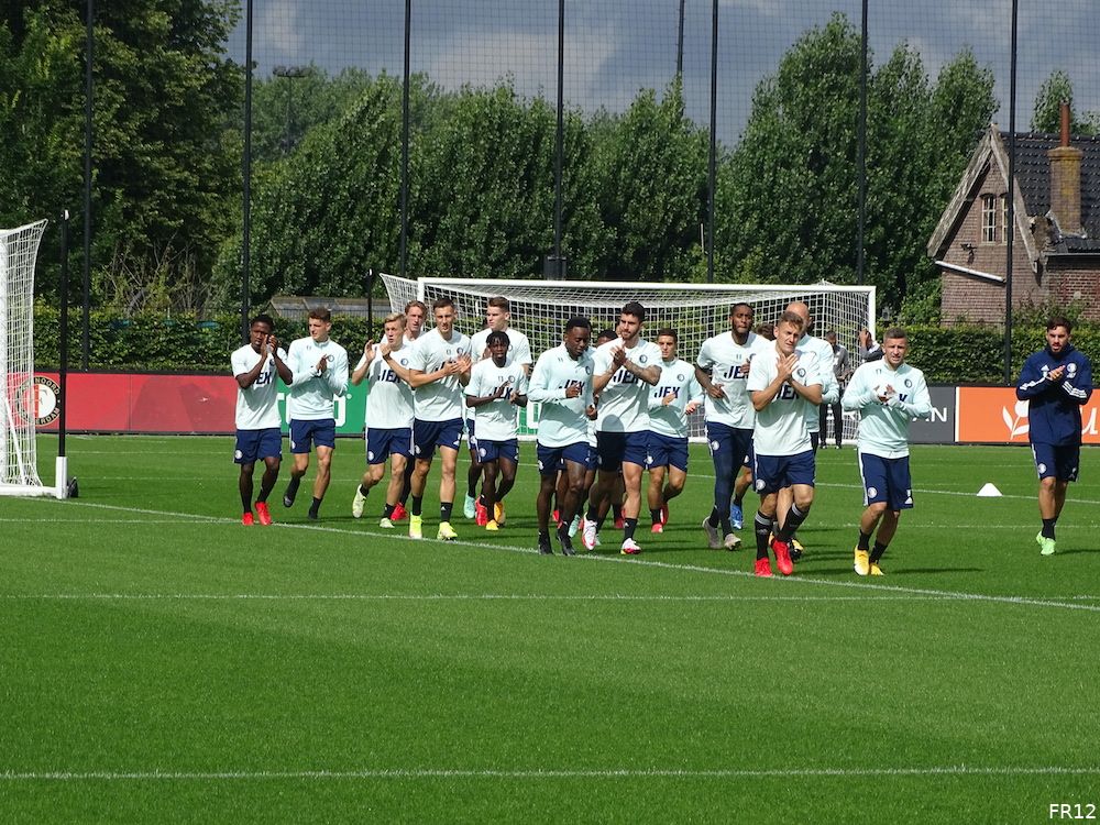 Fotoverslag Feyenoord traint op 1908 online