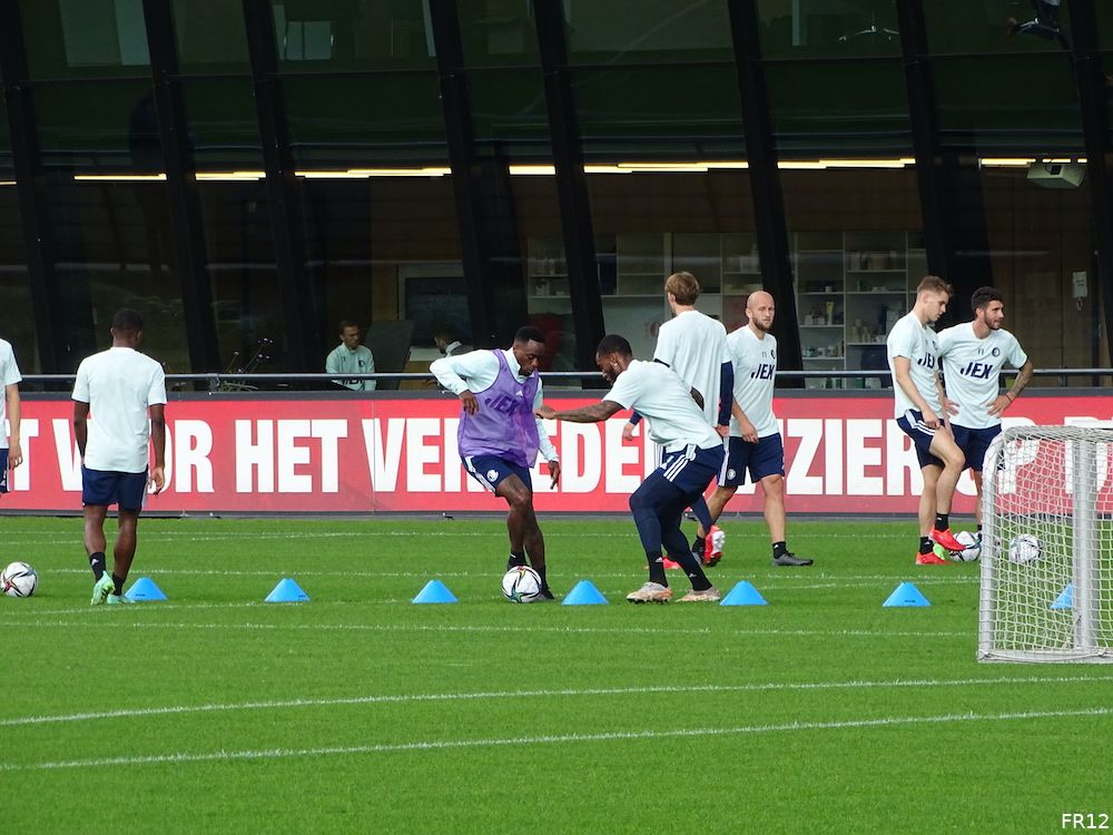 Fotoverslag Feyenoord traint op 1908 online