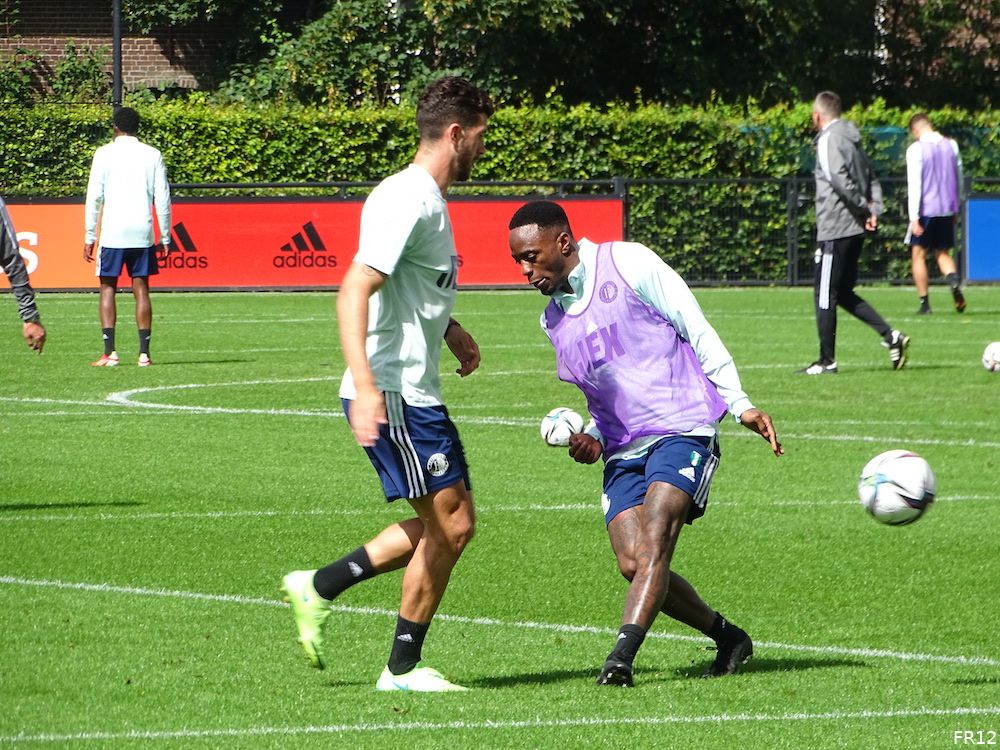 Fotoverslag Feyenoord traint op 1908 online