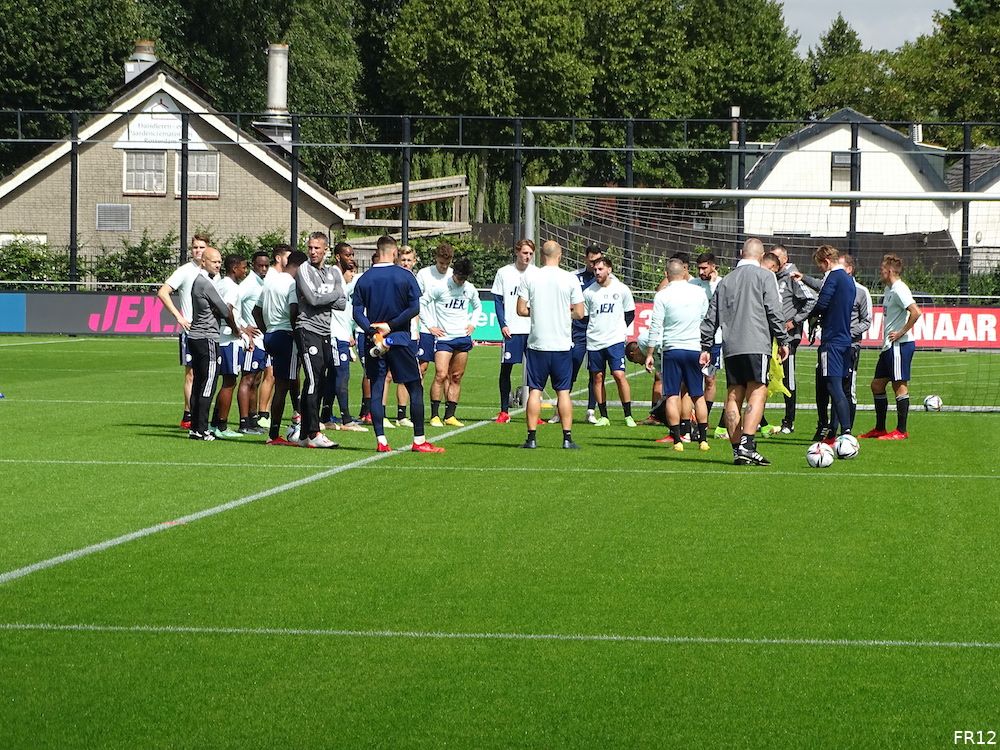 Fotoverslag Feyenoord traint op 1908 online