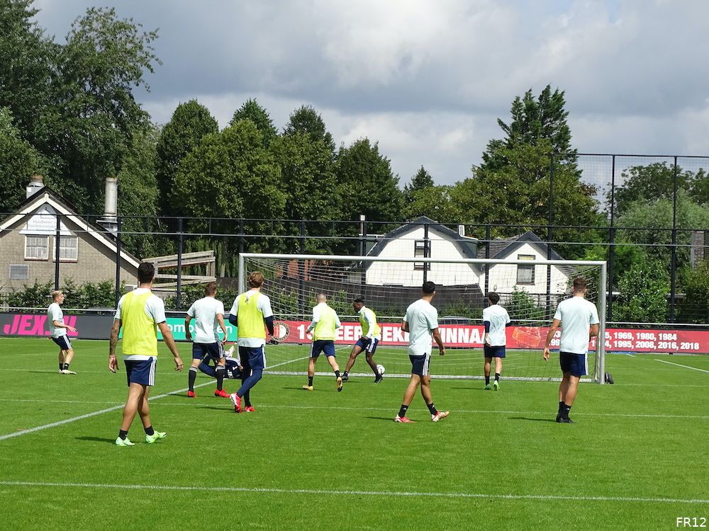 Fotoverslag Feyenoord traint op 1908 online