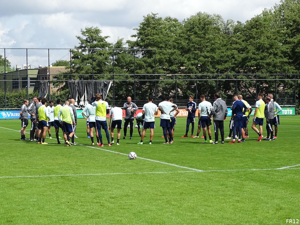 Fotoverslag Feyenoord traint op 1908 online