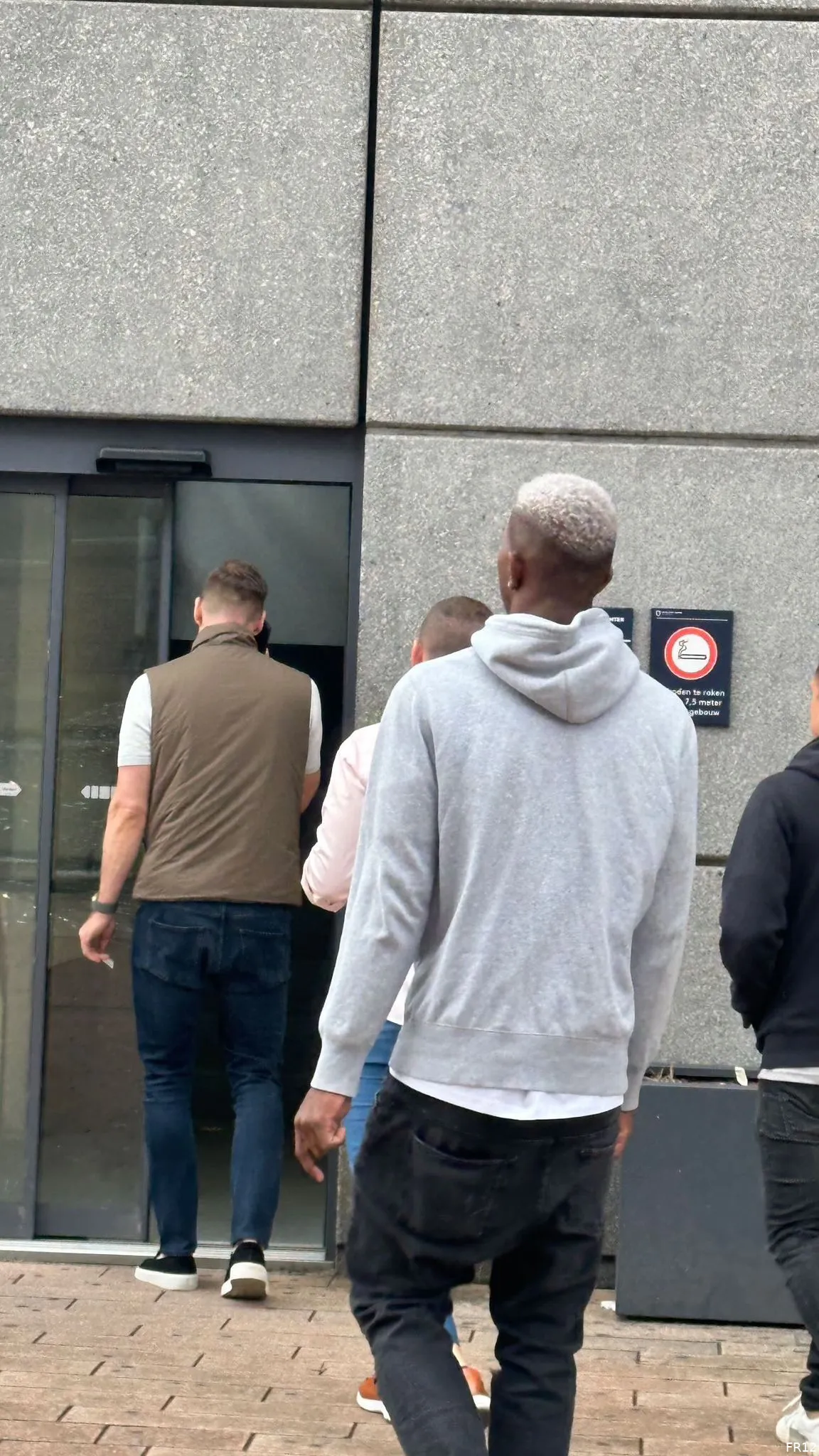 Mitchell gearriveerd in Rotterdam voor afronding transfer