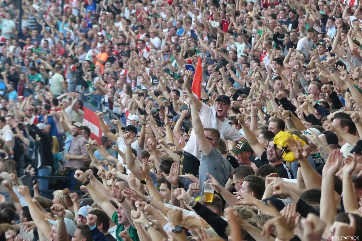 Feyenoord passeert grens van 30.000 verkochte seizoenkaarten