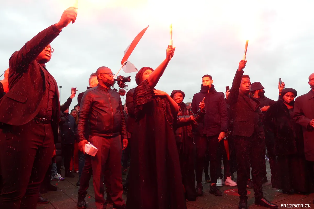 Fotoverslag laatste eerbetoon Christian Gyan online