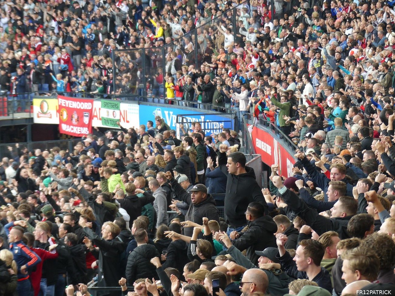 Fotoverslag Feyenoord - Atletico Madrid online