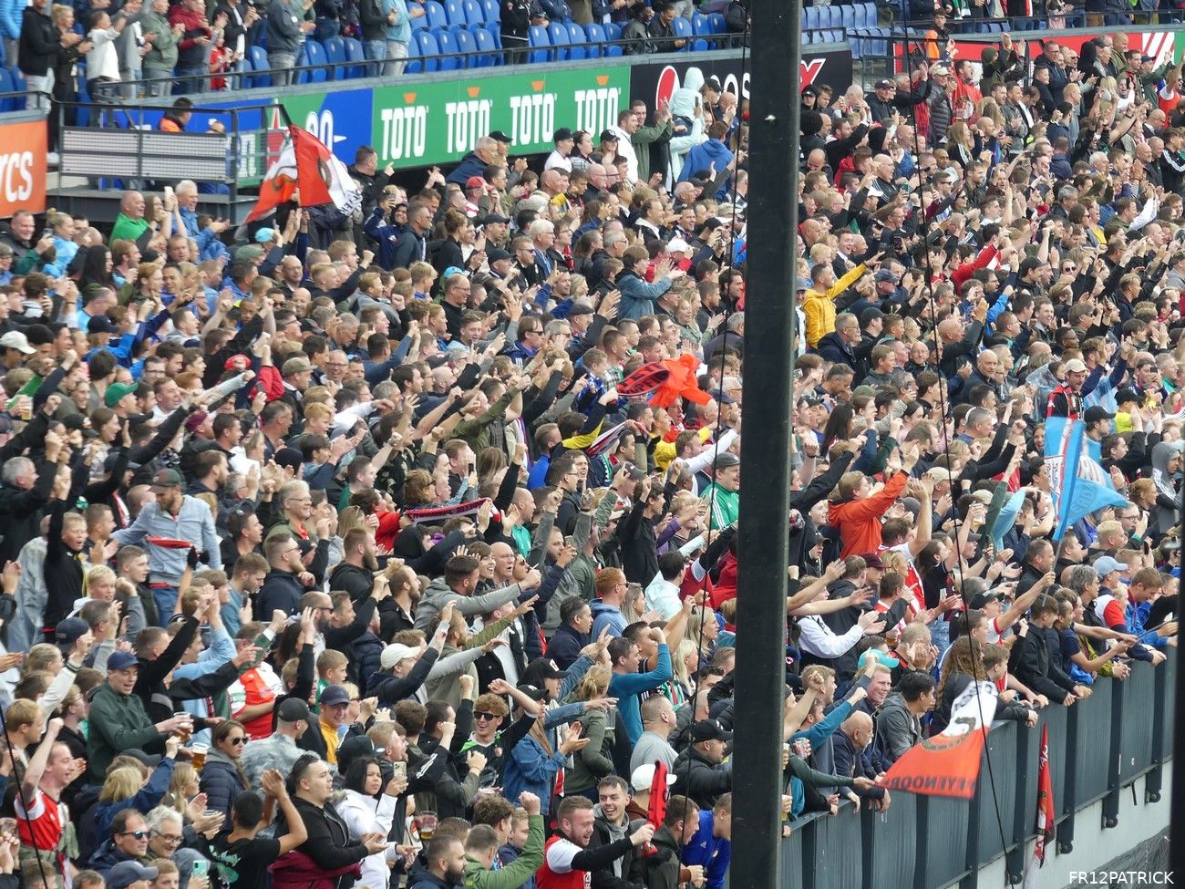Fotoverslag Feyenoord - Atletico Madrid online