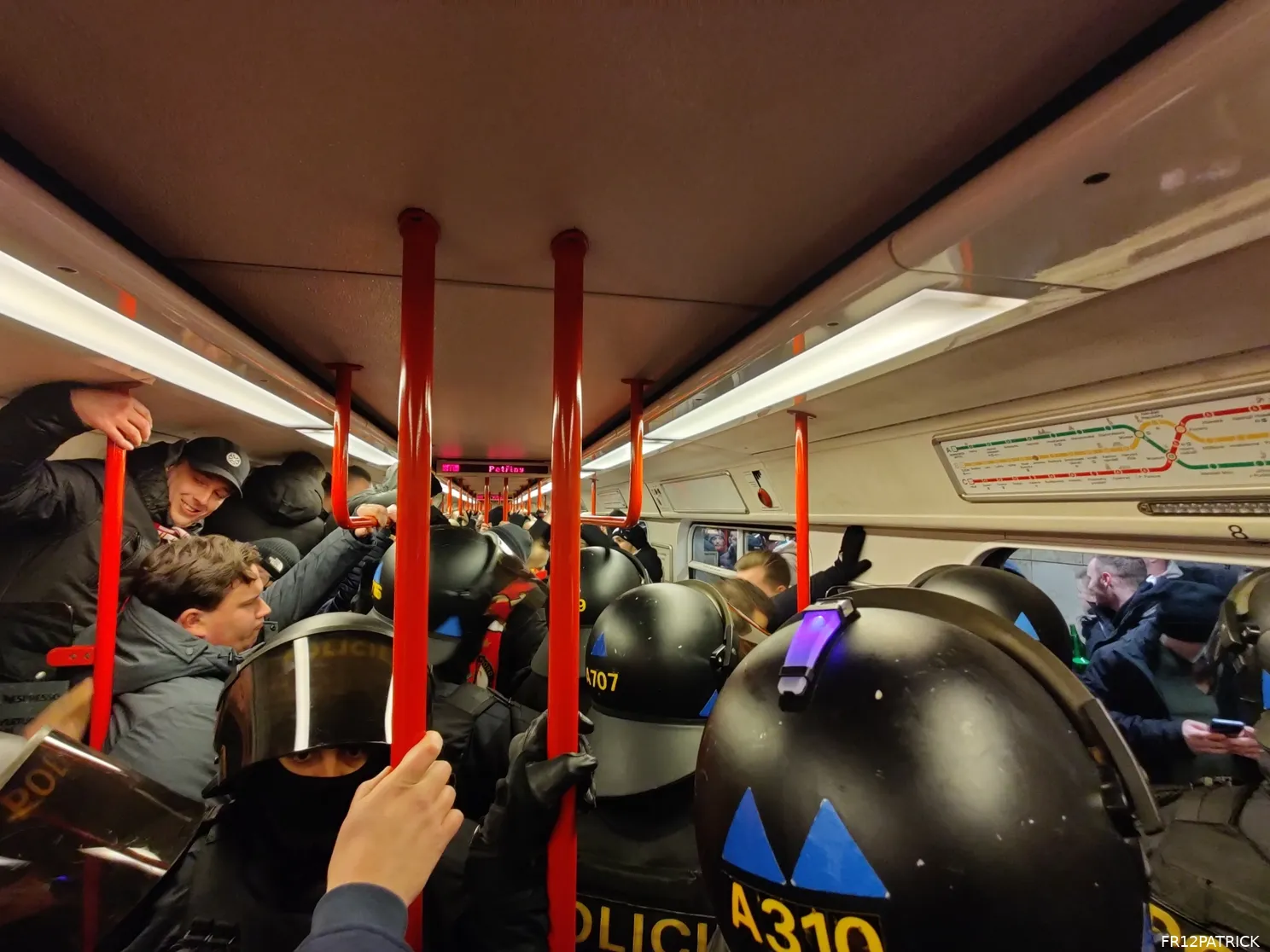 Fotoverslag Slavia Praag - Feyenoord online