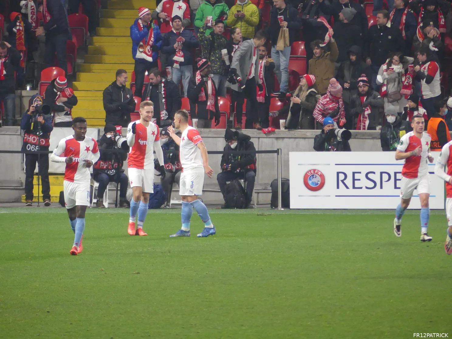 Fotoverslag Slavia Praag - Feyenoord online