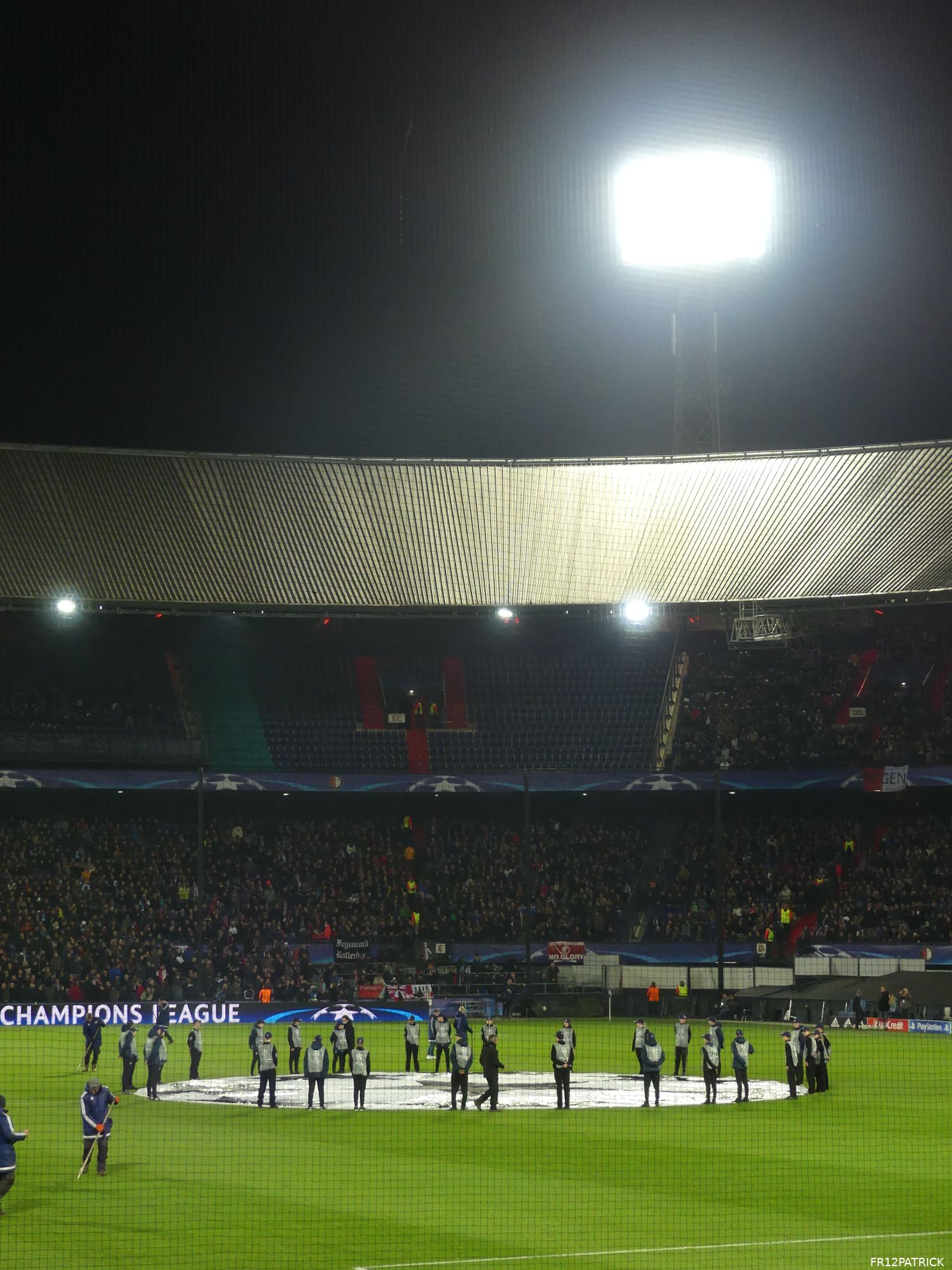Vandaag in 2017: Feyenoord wint van Napoli