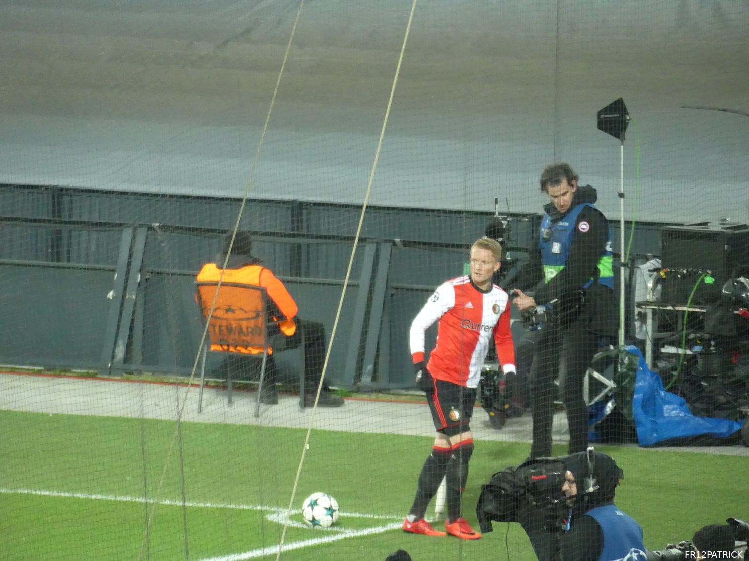 Vandaag in 2017: Feyenoord wint van Napoli