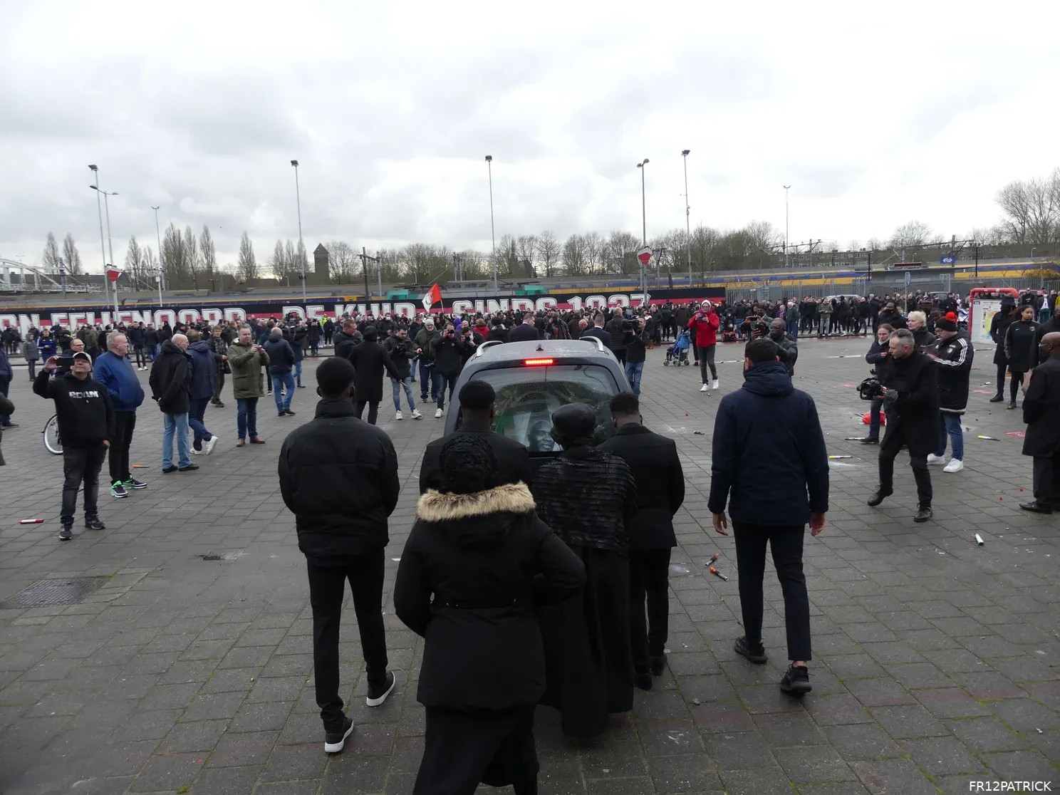 Fotoverslag laatste eerbetoon Christian Gyan online