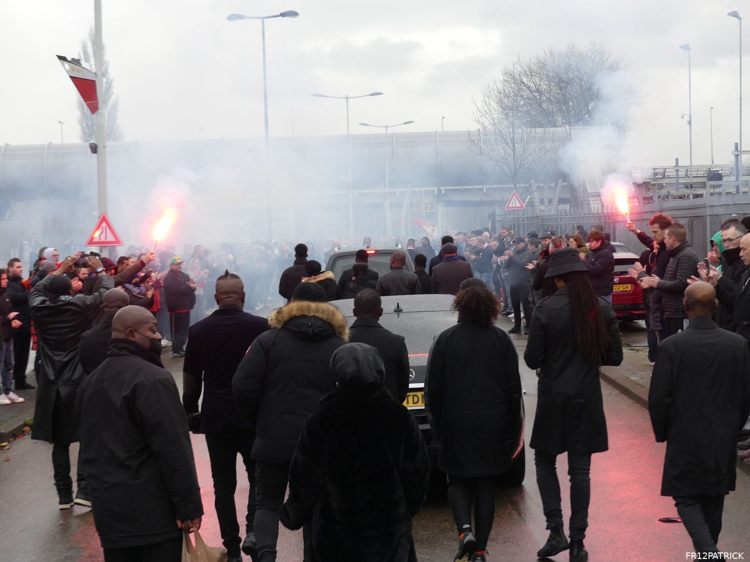 Fotoverslag laatste eerbetoon Christian Gyan online